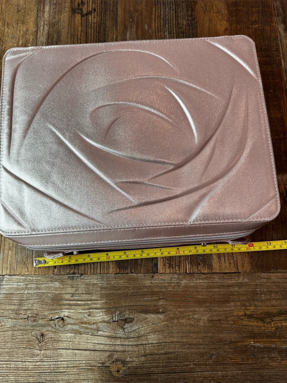 Lancome Rose Gold Floral Embossed Cosmetic Case - Picture 5 of 8